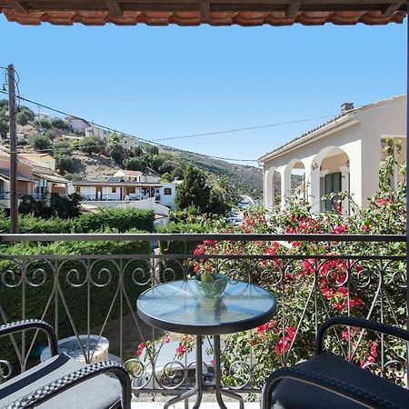 Tati Apartment Kassiopi Luaran gambar