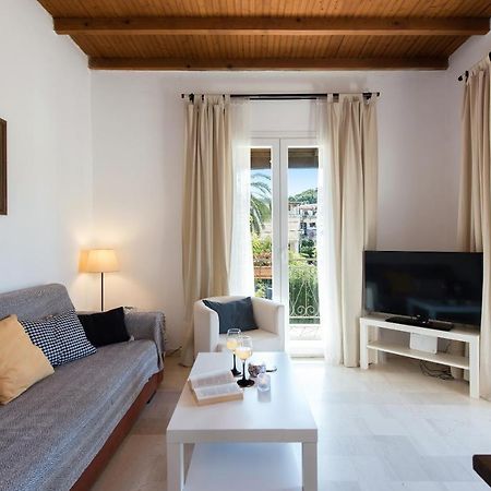 Tati Apartment Kassiopi Luaran gambar