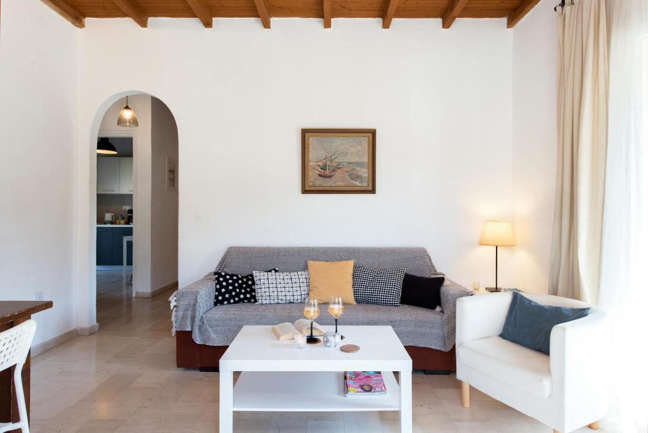 Tati Apartment Kassiopi Luaran gambar